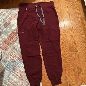 Figs Zamora joggers Burgundy Small Petite